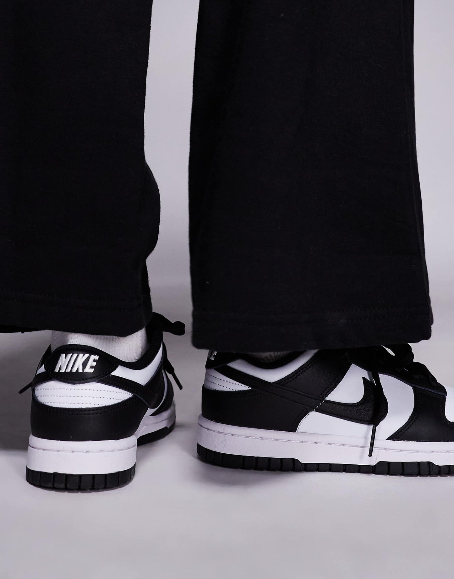 Nike Dunk Low Retro Black/White Sneakers - Panda