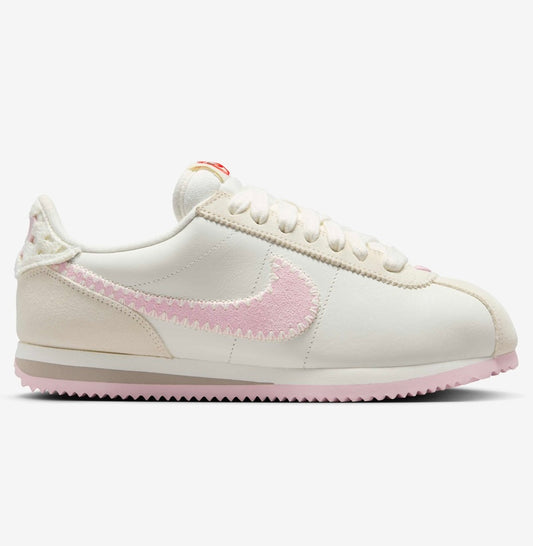 Nike Cortez Women’s Shoes