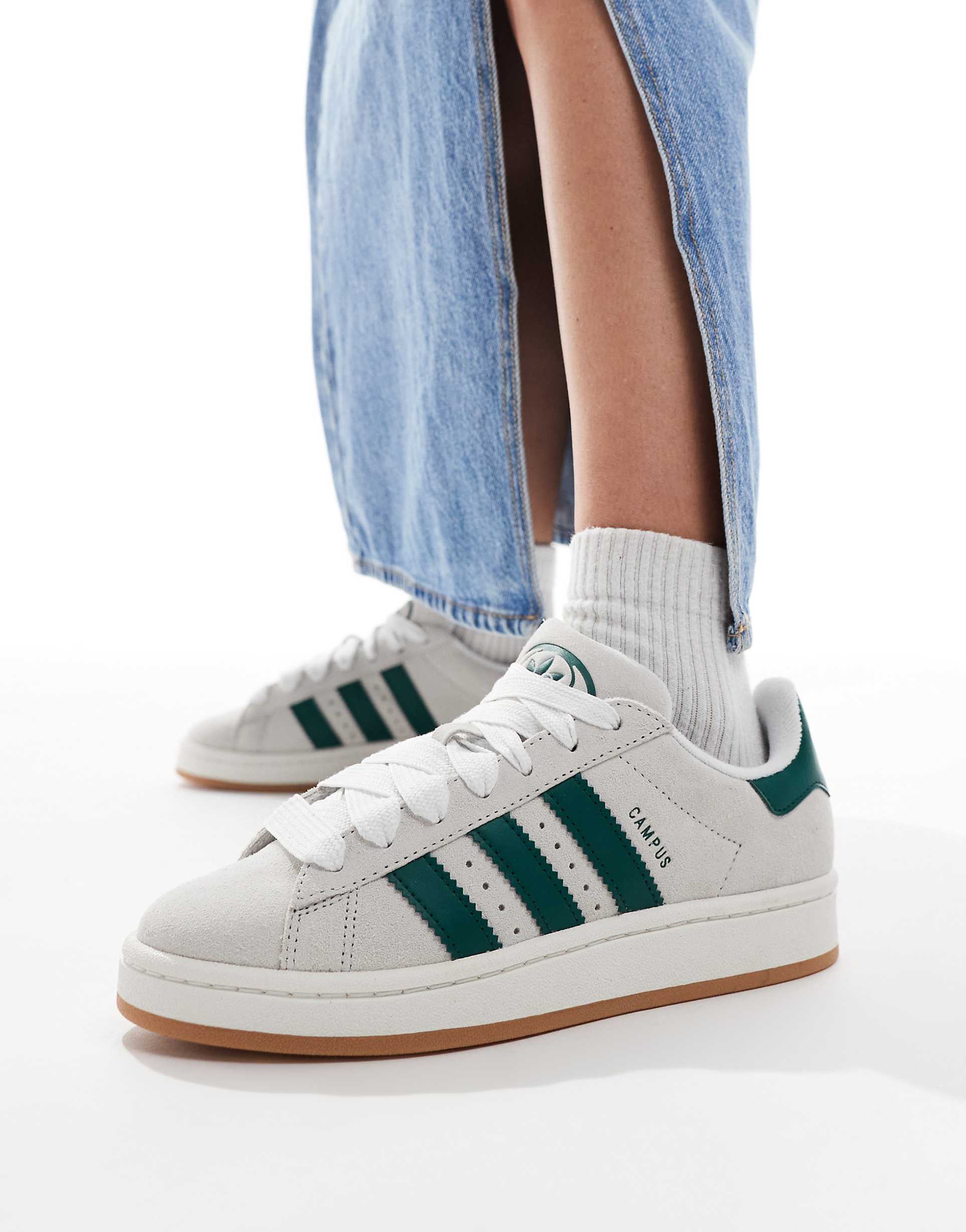 adidas Campus 00s trainers in white and green  Fstoreeg